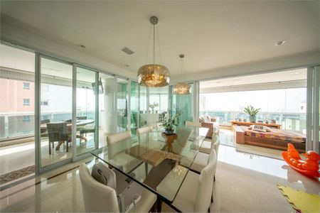 Apartamento à venda com 4 quartos, 335m² em Vila Regente Feijó, São Paulo