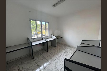 Casa à venda com 3 quartos, 162m² em Campo Belo, São Paulo