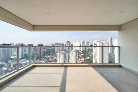 Apartamento à venda com 3 quartos, 121m² em Vila Sofia, São Paulo
