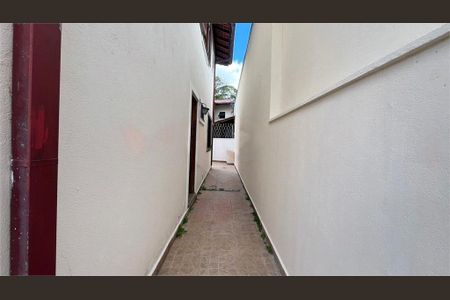 Casa à venda com 3 quartos, 89m² em Vila Sonia, São Paulo