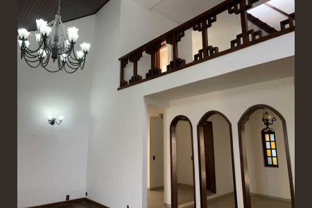 Casa de condomínio à venda com 418m², 3 quartos e 3 vagas