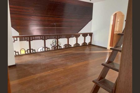 Casa de condomínio à venda com 418m², 3 quartos e 3 vagas