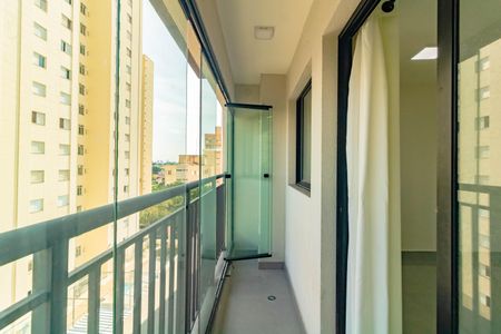 Varanda de kitnet/studio para alugar com 1 quarto, 26m² em Mirandópolis, São Paulo