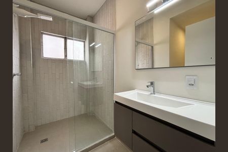Apartamento à venda com 77m², 2 quartos e 1 vaga Apartamento à venda com 77m², 2 quartos e 1 vagaBanheiro da Suíte 2