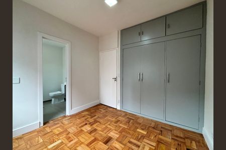 Suíte 1 de apartamento para alugar com 2 quartos, 77m² em Vila Olímpia, São Paulo