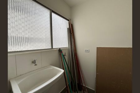 Apartamento à venda com 77m², 2 quartos e 1 vaga Apartamento à venda com 77m², 2 quartos e 1 vagaÁrea de Serviço