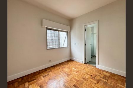 Apartamento à venda com 77m², 2 quartos e 1 vaga Apartamento à venda com 77m², 2 quartos e 1 vagaSuíte 1