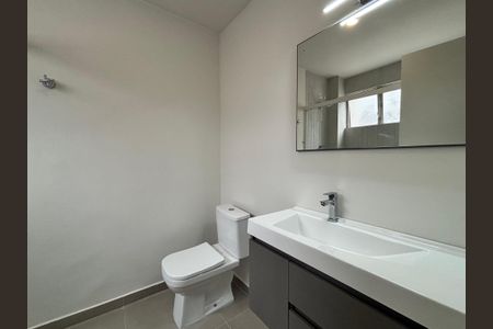 Apartamento à venda com 77m², 2 quartos e 1 vaga Apartamento à venda com 77m², 2 quartos e 1 vagaBanheiro da Suíte 1
