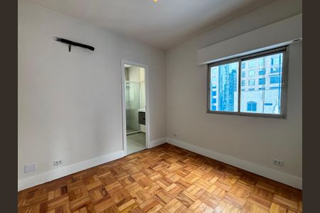 Apartamento à venda com 77m², 2 quartos e 1 vaga Apartamento à venda com 77m², 2 quartos e 1 vagaSuíte 2