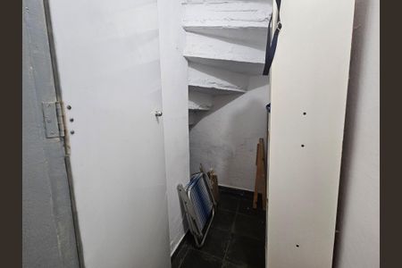 Casa à venda com 95m², 3 quartos e 2 vagas Casa à venda com 95m², 3 quartos e 2 vagasDespensa