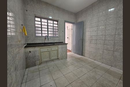 Casa à venda com 95m², 3 quartos e 2 vagas Casa à venda com 95m², 3 quartos e 2 vagasCozinha