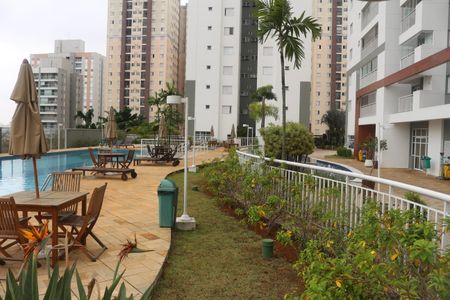 Apartamento à venda com 125m², 3 quartos e 2 vagasÁrea comum - Piscina