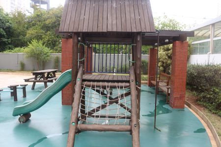 Apartamento à venda com 125m², 3 quartos e 2 vagasÁrea comum - Playground