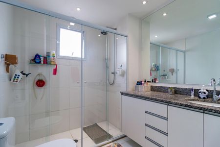 Apartamento à venda com 125m², 4 quartos e 2 vagas Apartamento à venda com 125m², 4 quartos e 2 vagasBanheiro da Suíte 1
