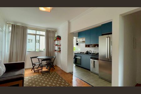 Apartamento à venda com 70m², 2 quartos e 1 vaga Apartamento à venda com 70m², 2 quartos e 1 vagaSala