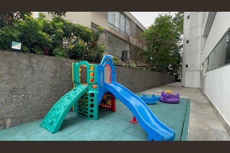 Apartamento à venda com 70m², 2 quartos e 1 vaga Apartamento à venda com 70m², 2 quartos e 1 vagaÁrea Comum - Playground