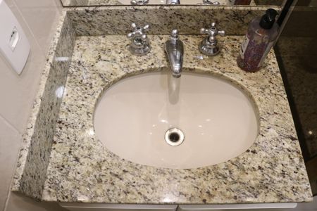 Apartamento para alugar com 67m², 3 quartos e 1 vagaBanheiro