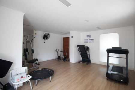 Apartamento à venda com 70m², 2 quartos e 1 vaga Apartamento à venda com 70m², 2 quartos e 1 vagaÁrea comum - Academia