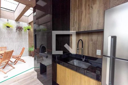 Apartamento para alugar com 37m², 2 quartos e 1 vaga Apartamento para alugar com 37m², 2 quartos e 1 vagaÁrea comum - Churrasqueira