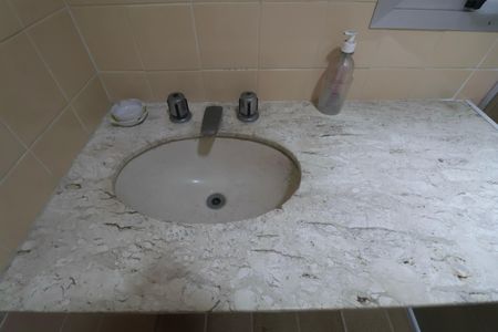 Apartamento para alugar com 87m², 3 quartos e 2 vagas Apartamento para alugar com 87m², 3 quartos e 2 vagasBanheiro Social