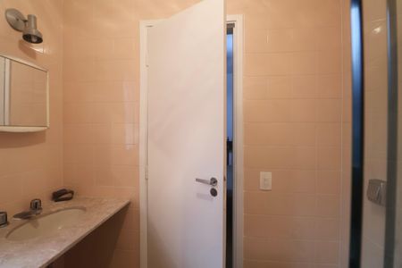 Apartamento para alugar com 87m², 3 quartos e 2 vagas Apartamento para alugar com 87m², 3 quartos e 2 vagasBanheiro Suíte
