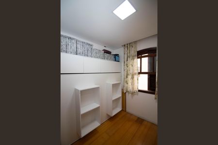 Apartamento à venda com 76m², 3 quartos e 1 vagaQuarto 2