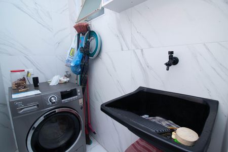 Apartamento à venda com 76m², 3 quartos e 1 vagaÁrea de Serviço