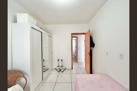 Casa à venda com 60m², 2 quartos e 1 vaga Casa à venda com 60m², 2 quartos e 1 vagaQuarto 1