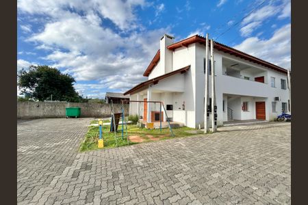 Casa à venda com 60m², 2 quartos e 1 vaga Casa à venda com 60m², 2 quartos e 1 vagaÁrea Externa