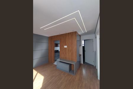 Sala de apartamento à venda com 2 quartos, 34m² em Jardim Maria Estela, São Paulo
