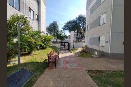 Apartamento à venda com 34m², 2 quartos e sem vagaÁrea comum