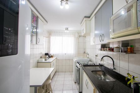 Apartamento à venda com 55m², 2 quartos e 1 vagaCozinha e Área de Serviço