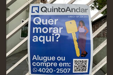 Casa à venda com 142m², 3 quartos e 3 vagas Casa à venda com 142m², 3 quartos e 3 vagasPlaquinha