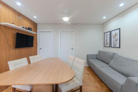 Sala de apartamento para alugar com 1 quarto, 73m² em Cerqueira César, São Paulo