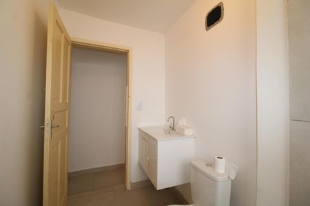 Casa para alugar com 109m², 2 quartos e 1 vagaBanheiro 2