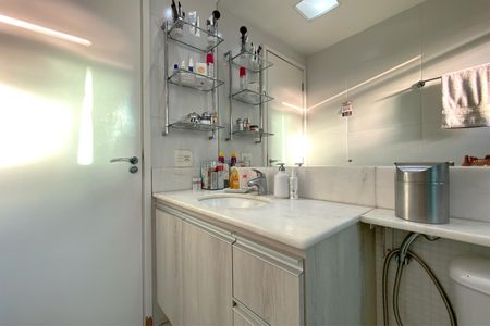 Apartamento à venda com 120m², 3 quartos e 2 vagasBanheiro da Suíte