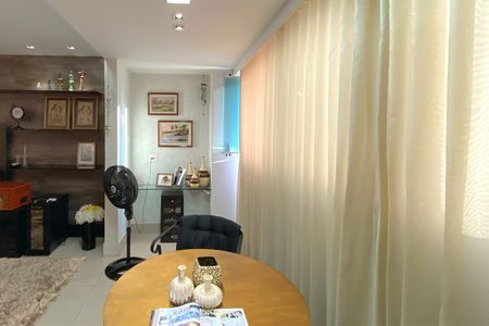 Apartamento à venda com 120m², 3 quartos e 2 vagasVaranda coberta