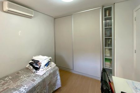 Apartamento à venda com 120m², 3 quartos e 2 vagasQuarto 2