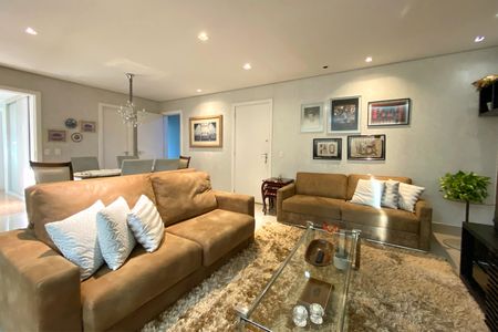 Apartamento à venda com 120m², 3 quartos e 2 vagasSala