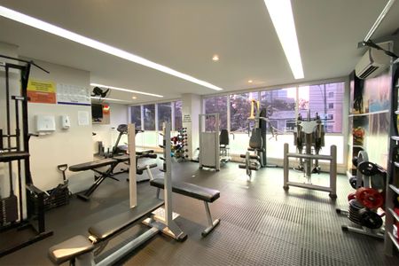 Apartamento à venda com 120m², 3 quartos e 2 vagasÁrea comum - Academia