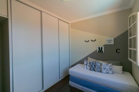 Casa à venda com 235m², 3 quartos e 4 vagas Casa à venda com 235m², 3 quartos e 4 vagasQuarto 2