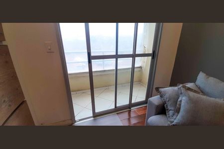 Apartamento à venda com 62m², 2 quartos e 1 vaga Apartamento à venda com 62m², 2 quartos e 1 vagaSacada