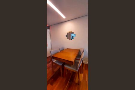 Apartamento à venda com 62m², 2 quartos e 1 vaga Apartamento à venda com 62m², 2 quartos e 1 vagaSala