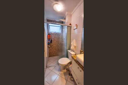 Apartamento à venda com 62m², 2 quartos e 1 vaga Apartamento à venda com 62m², 2 quartos e 1 vagaBanheiro