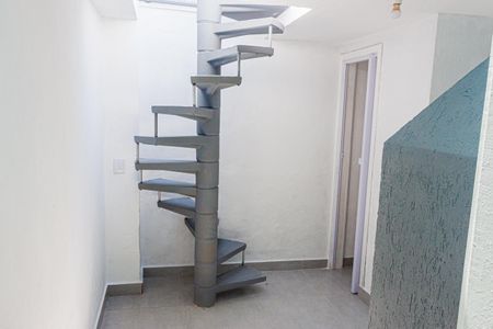 Casa à venda com 70m², 2 quartos e 1 vaga Casa à venda com 70m², 2 quartos e 1 vagaÁrea de Serviço