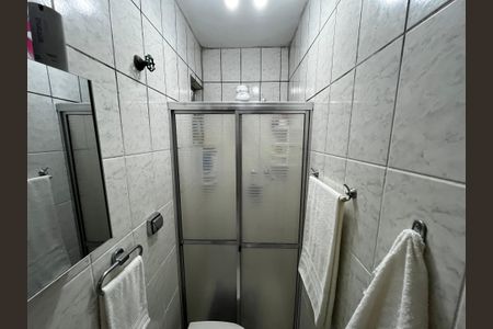 Casa para alugar com 164m², 4 quartos e 2 vagas Casa para alugar com 164m², 4 quartos e 2 vagasBanheiro Edícula