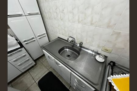 Casa para alugar com 164m², 4 quartos e 2 vagas Casa para alugar com 164m², 4 quartos e 2 vagasCozinha Edícula