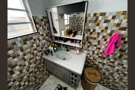 Casa para alugar com 164m², 4 quartos e 2 vagas Casa para alugar com 164m², 4 quartos e 2 vagasBanheiro