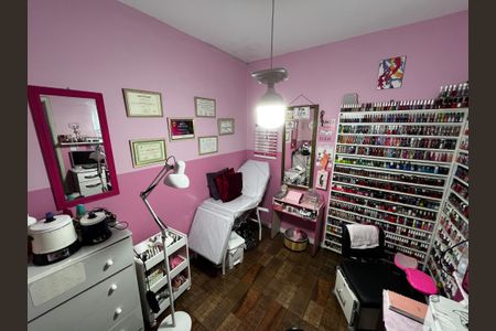 Casa para alugar com 164m², 4 quartos e 2 vagas Casa para alugar com 164m², 4 quartos e 2 vagasQuarto de Serviço