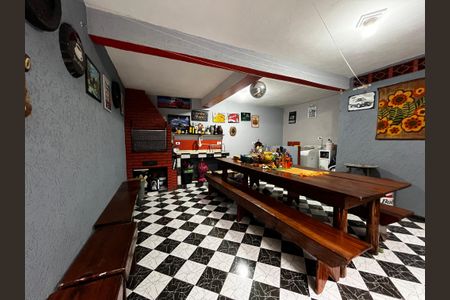 Casa para alugar com 164m², 4 quartos e 2 vagas Casa para alugar com 164m², 4 quartos e 2 vagasÁrea gourmet